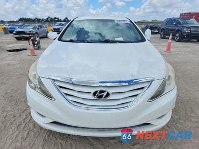 Piąte zdjęcie samochodu w środku: 2013 HYUNDAI SONATA GLS VIN:5NPEB4AC7DH709453 - miniatura