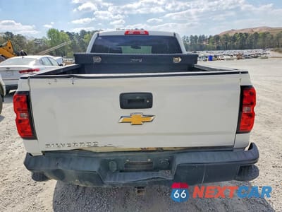 Zdjęcie 6 z 11 samochodu: 2018 CHEVROLET SILVERADO K1500 VIN:3GCUKNEC1JG570954 - miniatura