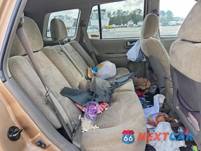 Zdjęcie 11 z 14 samochodu: 2004 HYUNDAI SANTA FE GLS VIN:KM8SC13D04U766891 - miniatura