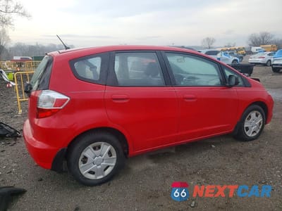 Trzecie zdjęcie samochodu z tyłu: 2013 HONDA FIT VIN:JHMGE8H35DC024973 - miniatura