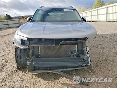 Piąte zdjęcie samochodu w środku: 2024 VOLKSWAGEN ATLAS SE VIN:1V2DR2CA8RC509075 - miniatura