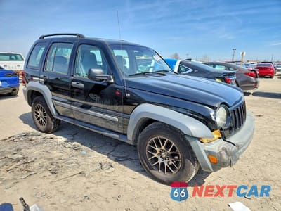 Czwarte zdjęcie samochodu z boku: 2005 JEEP LIBERTY SPORT VIN:1J4GK48K15W537447 - miniatura