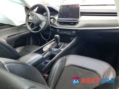 Zdjęcie 8 z 12 samochodu: 2022 JEEP COMPASS LATITUDE VIN:3C4NJCBB6NT119166 - miniatura