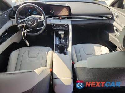 Zdjęcie 8 z 11 samochodu: 2023 HYUNDAI ELANTRA HYBRID LIMITED VIN:KMHLN4AJ2PU048563 - miniatura