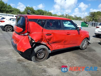 Trzecie zdjęcie samochodu z tyłu: 2020 KIA SOUL LX VIN:KNDJ23AU2L7732644 - miniatura