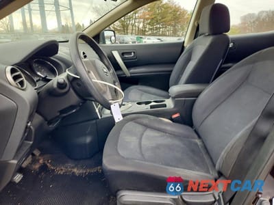 Zdjęcie 7 z 12 samochodu: 2013 NISSAN ROGUE S VIN:JN8AS5MVXDW150576 - miniatura