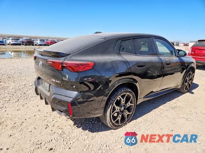 Trzecie zdjęcie samochodu z tyłu: 2024 BMW X2 M35I VIN:WBX83GM07R5Y54659 - miniatura