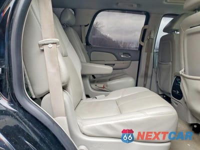 Zdjęcie 11 z 12 samochodu: 2008 CHEVROLET TAHOE K1500 VIN:1GNFK13018J195254 - miniatura