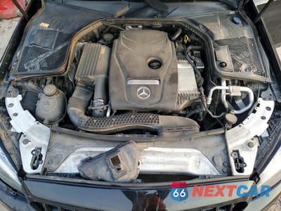 Zdjęcie 11 z 11 samochodu: 2016 MERCEDES-BENZ C 300 4MATIC VIN:55SWF4KB4GU111000 - miniatura