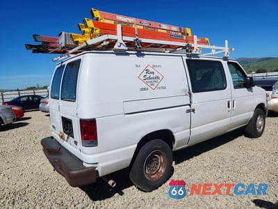 Trzecie zdjęcie samochodu z tyłu: 2008 FORD E250 UTILITY / SERVICE VAN VIN:1FTNE24W58DA54464 - miniatura
