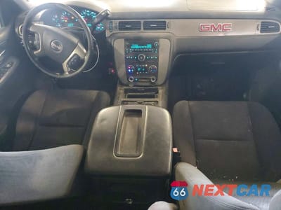 Zdjęcie 8 z 11 samochodu: 2008 GMC SIERRA K1500 VIN:2GTEK190781273266 - miniatura