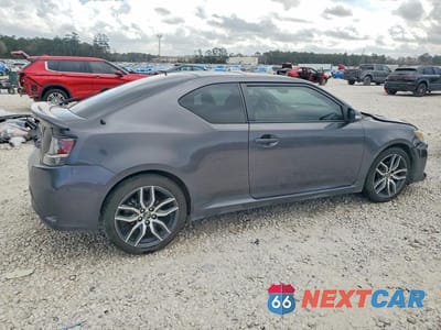 Trzecie zdjęcie samochodu z tyłu: 2016 SCION TC BASE VIN:JTKJF5C70GJ022893 - miniatura