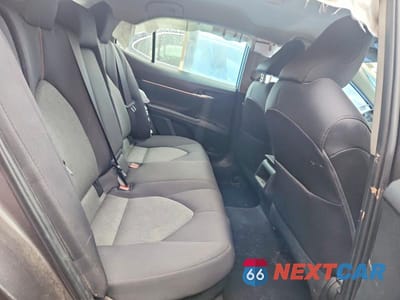 Zdjęcie 10 z 13 samochodu: 2020 TOYOTA CAMRY HYBRID LE VIN:4T1C31AK4LU532855 - miniatura