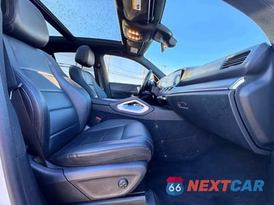 Piąte zdjęcie samochodu w środku: 2020 MERCEDES-BENZ GLE 350 4MATIC VIN:4JGFB4KB0LA271600 - miniatura