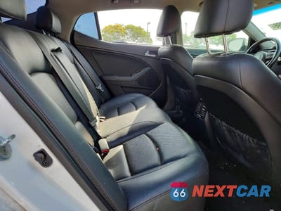Zdjęcie 10 z 12 samochodu: 2015 KIA OPTIMA SX TURBO VIN:5XXGR4A62FG515913 - miniatura