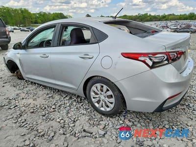 Drugie zdjęcie samochodu z przodu: 2019 HYUNDAI ACCENT SE VIN:3KPC24A30KE077064 - miniatura