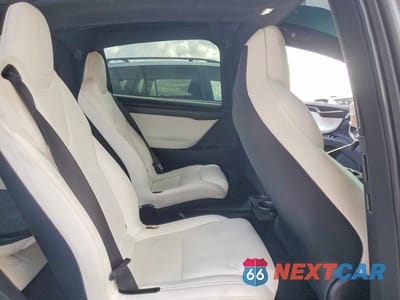 Zdjęcie 11 z 14 samochodu: 2018 TESLA MODEL X VIN:5YJXCBE43JF127275 - miniatura