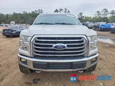 Piąte zdjęcie samochodu w środku: 2017 FORD F150 SUPERCREW VIN:1FTEW1EF0HKC85595 - miniatura