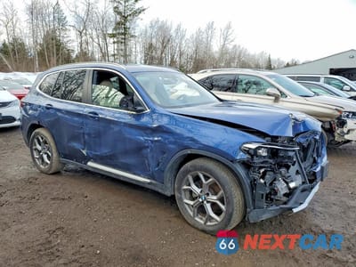 Czwarte zdjęcie samochodu z boku: 2023 BMW X3 XDRIVE30I VIN:5UX53DP06P9S87049 - miniatura