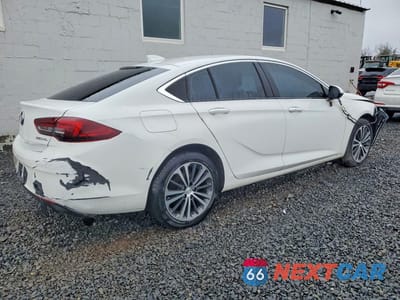 Trzecie zdjęcie samochodu z tyłu: 2018 BUICK REGAL ESSENCE VIN:W04GP6SX2J1136496 - miniatura
