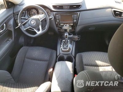 Zdjęcie 8 z 13 samochodu: 2020 NISSAN ROGUE SV VIN:KNMAT2MT0LP516818 - miniatura