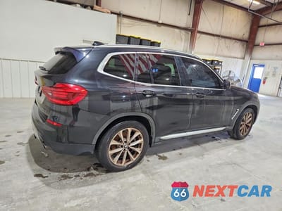 Trzecie zdjęcie samochodu z tyłu: 2019 BMW X3 SDRIVE30I VIN:5UXTR7C54KLF32518 - miniatura