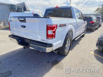 Czwarte zdjęcie samochodu z boku: 2018 FORD F150 SUPERCREW VIN:1FTEW1EP0JKC50053 - miniatura