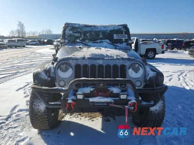 Piąte zdjęcie samochodu w środku: 2015 JEEP WRANGLER UNLIMITED SPORT VIN:1C4BJWDG3FL505246 - miniatura