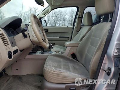 Zdjęcie 7 z 13 samochodu: 2012 FORD ESCAPE XLT VIN:1FMCU9DG7CKA66966 - miniatura