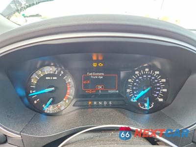 Zdjęcie 9 z 11 samochodu: 2016 FORD FUSION SE VIN:3FA6P0H7XGR392010 - miniatura