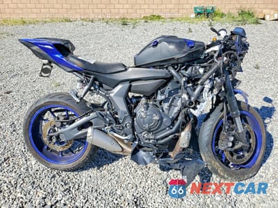 2024 YAMAHA YZFR7 JYARM38Y4RA002716 - główne zdjęcie licytacji z USA - miniatura
