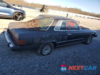 Trzecie zdjęcie samochodu z tyłu: 1981 MERCEDES-BENZ 380 SLC VIN:WDBBA25A3BB002673 - miniatura