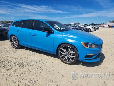 Czwarte zdjęcie samochodu z boku: 2015 VOLVO V60 POLESTAR VIN:YV1A92SW5F1243274 - miniatura