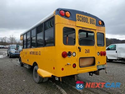 Trzecie zdjęcie samochodu z tyłu: 2016 CHEVROLET EXPRESS G3500 VIN:1GB3GSBG8G1295226 - miniatura