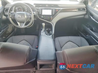 Zdjęcie 8 z 12 samochodu: 2019 TOYOTA CAMRY LE VIN:4T1B11HK8KU241300 - miniatura