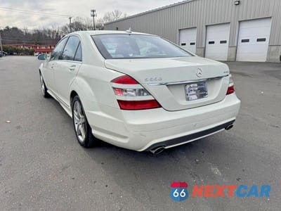 Drugie zdjęcie samochodu z przodu: 2008 MERCEDES-BENZ S 550 4MATIC VIN:WDDNG86X98A194141 - miniatura