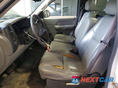 Zdjęcie 7 z 11 samochodu: 2009 GMC SIERRA C1500 VIN:1GTEC14X79Z103516 - miniatura