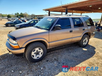 2002 CHEVROLET BLAZER 1GNDT13W52K222885 - główne zdjęcie licytacji z USA - miniatura