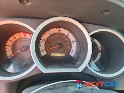 Zdjęcie 9 z 12 samochodu: 2014 TOYOTA TACOMA BASE VIN:5TFNX4CN8EX040955 - miniatura