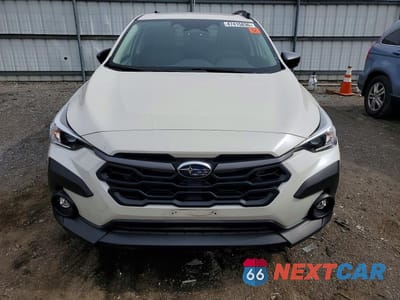 Piąte zdjęcie samochodu w środku: 2024 SUBARU CROSSTREK PREMIUM VIN:JF2GUADC0R8266020 - miniatura