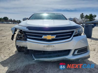 Piąte zdjęcie samochodu w środku: 2017 CHEVROLET IMPALA LT VIN:2G1105SA8H9188428 - miniatura