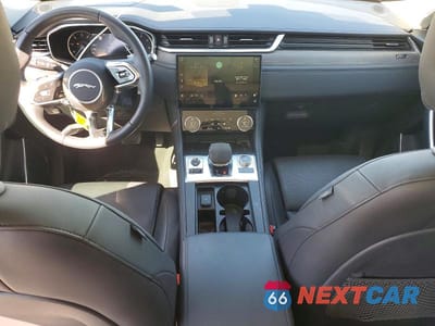 Zdjęcie 8 z 11 samochodu: 2023 JAGUAR F-PACE S VIN:SADCJ2EX0PA713601 - miniatura