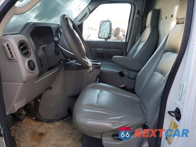 Zdjęcie 7 z 13 samochodu: 2012 FORD E350 DELIVERY TRUCK VIN:1FDSE3FL0CDB19124 - miniatura