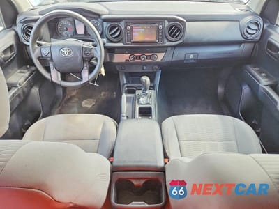 Zdjęcie 8 z 11 samochodu: 2019 TOYOTA TACOMA SR VIN:5TFRX5GN9KX150149 - miniatura