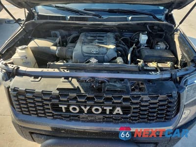 Zdjęcie 11 z 12 samochodu: 2019 TOYOTA TUNDRA SR5 VIN:5TFDW5F1XKX792827 - miniatura