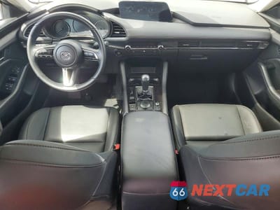 Zdjęcie 8 z 13 samochodu: 2025 MAZDA 3 PREFERRED VIN:3MZBPACM1SM457454 - miniatura