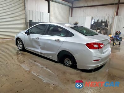 Drugie zdjęcie samochodu z przodu: 2018 CHEVROLET CRUZE LS VIN:1G1BC5SM0J7194365 - miniatura