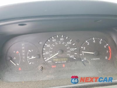 Zdjęcie 9 z 12 samochodu: 2000 TOYOTA CAMRY LE VIN:4T1BG22K5YU733935 - miniatura