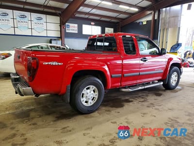 Trzecie zdjęcie samochodu z tyłu: 2005 GMC CANYON VIN:1GTDT196158189269 - miniatura