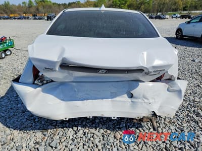 Zdjęcie 6 z 12 samochodu: 2004 HYUNDAI ELANTRA GLS VIN:KMHDN46D14U797972 - miniatura